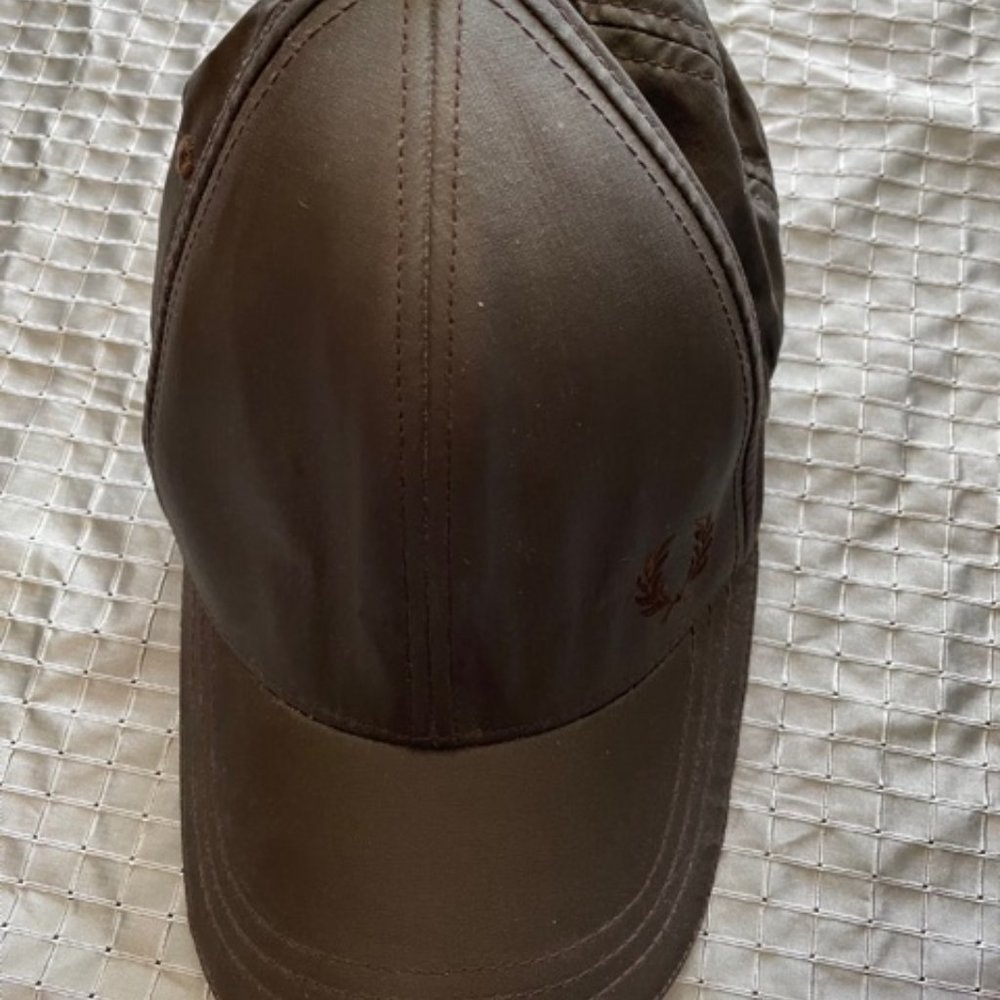 Fred Perry baseball hat brown adjustable